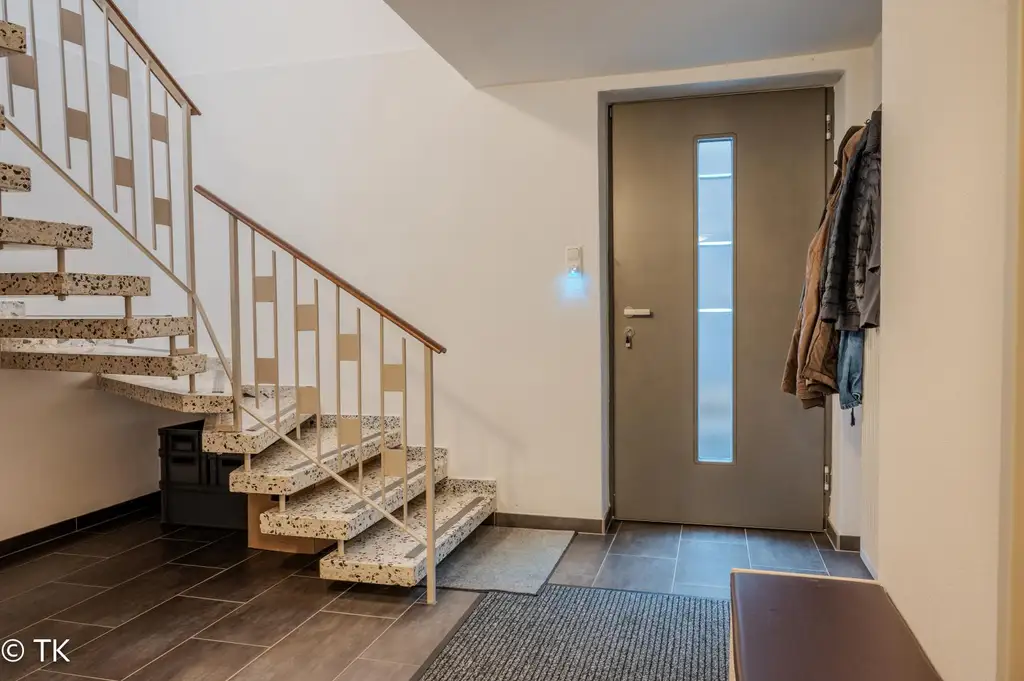 Energieeffizientes Ein-/Zweifamilienhaus in bester Lage