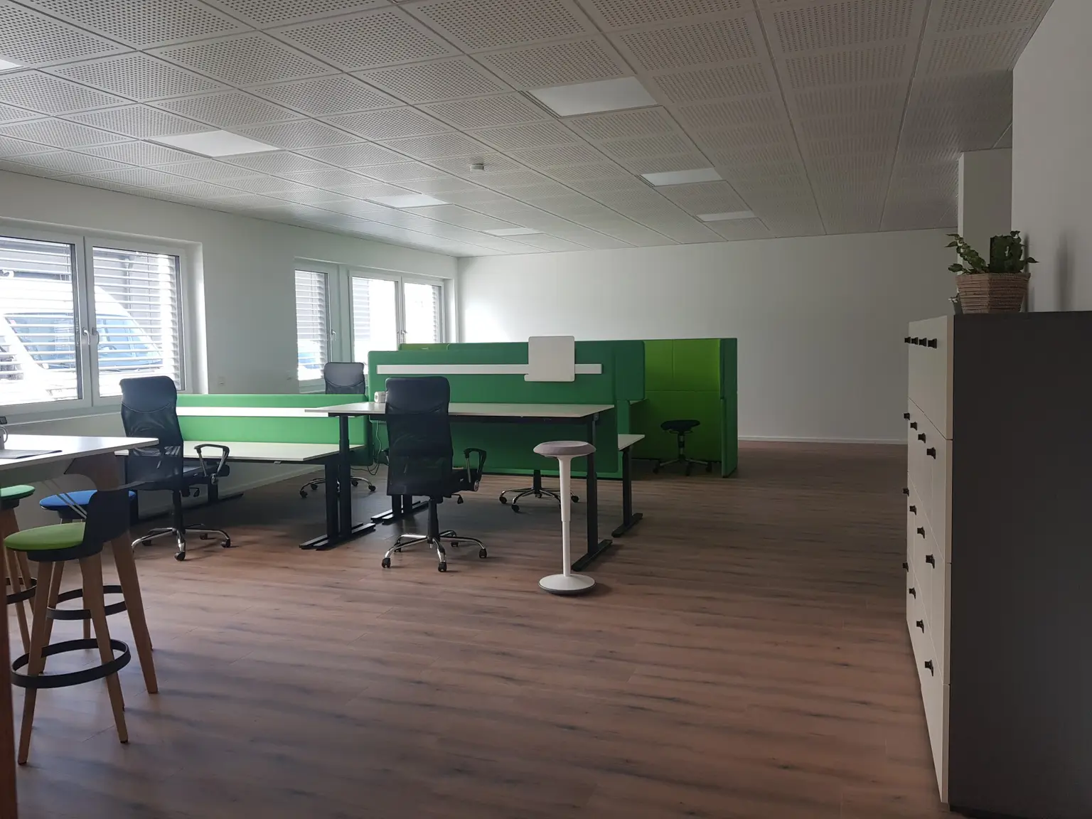 Co-Working