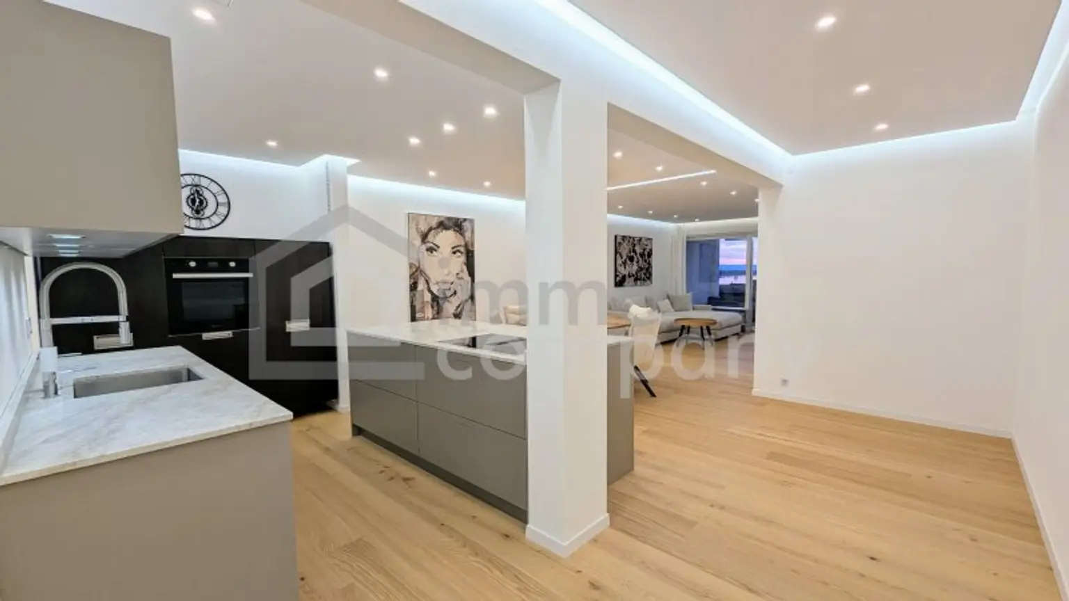 Exklusive 2-Zimmer-Wohnung mit Seeblick - Süd-West-Terrasse & moderner Einrichtung!