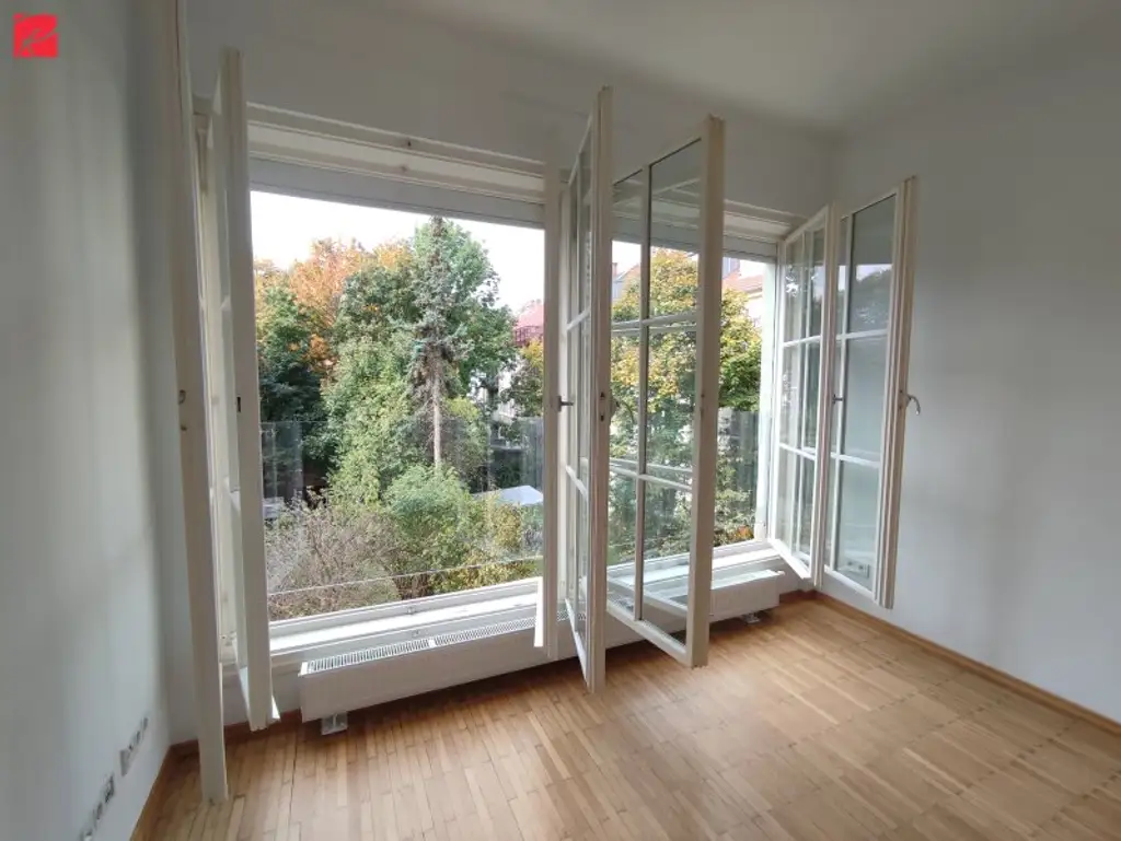 Großzügiger Wohnhit mit wunderschönem Erkerzimmer!