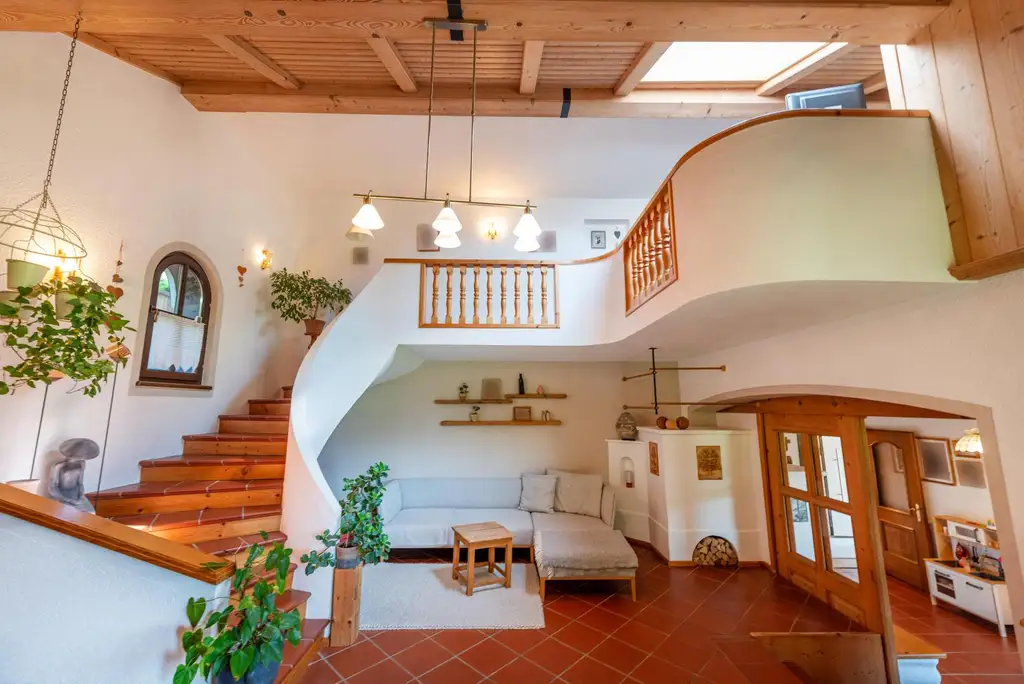 Haus mit HERZ, toller Garten, große Terrasse, herrlicher Ausblick!