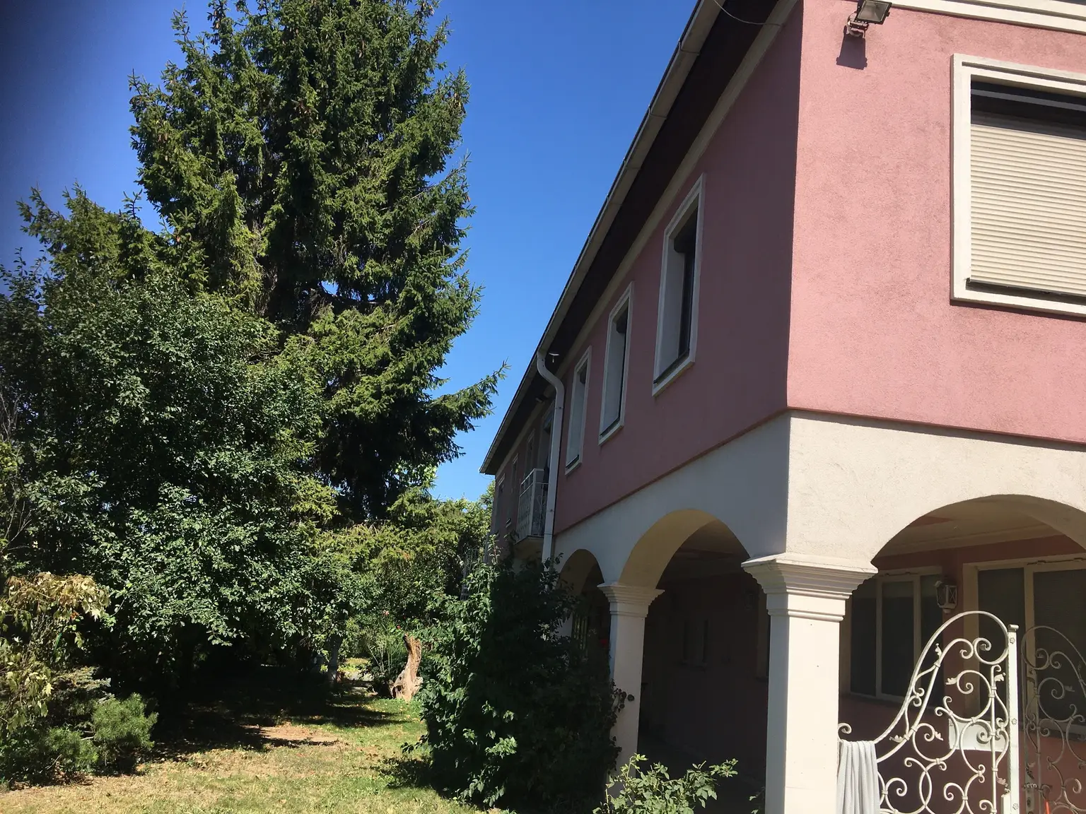 Ein- und Mehrfamilienhaus mit Potential, auch für Bauträger geeignet!!!