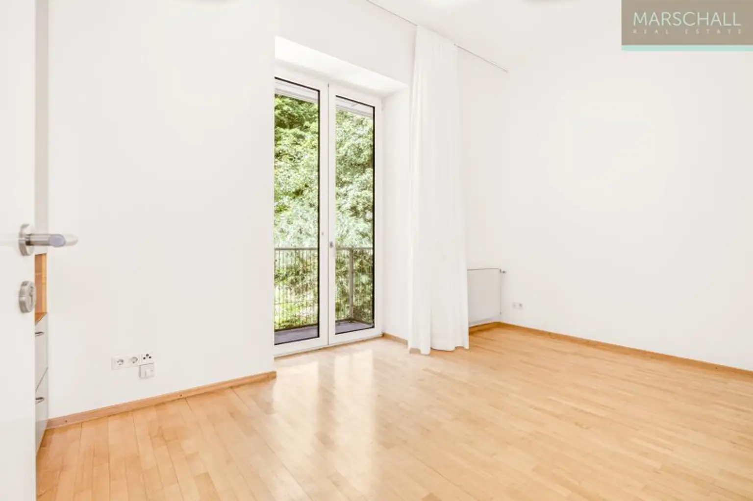 Elegantes Anwesen mit großzügigem Grundbesitz (11.045 m²) zur Vermietung