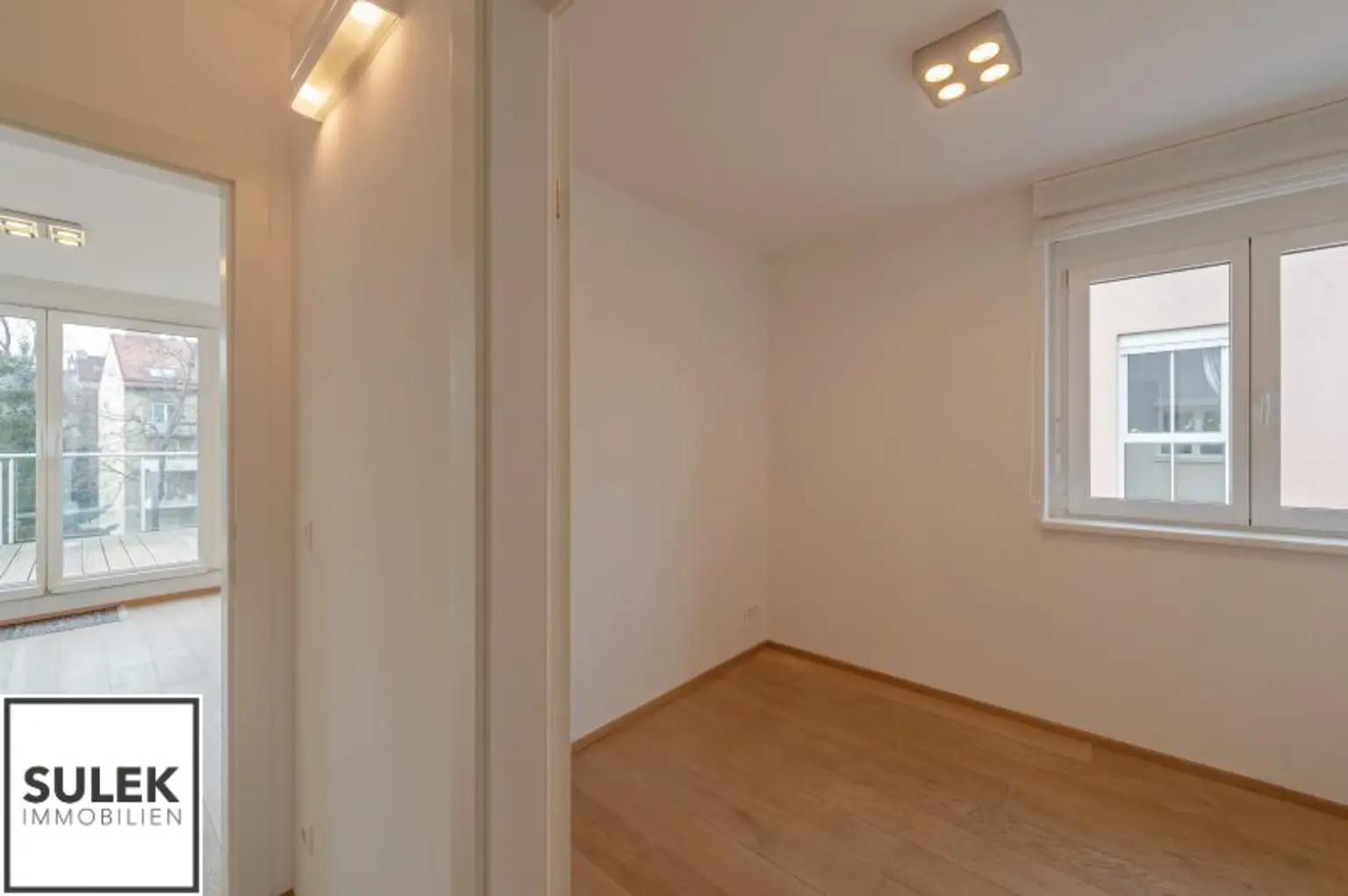 traumhafte Wohnung mit großen Terrassen, 2 separaten Schlafbereichen und 2 Stapelparkplätzen