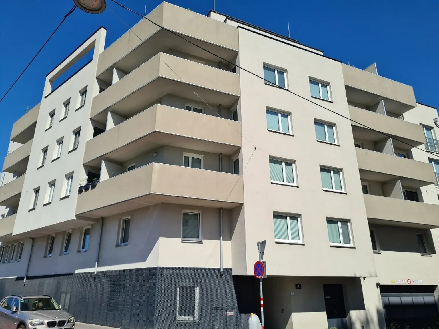 Aussen 1