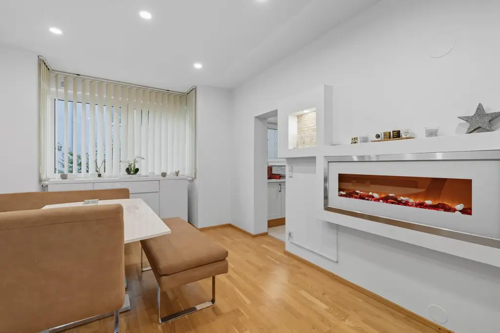 Neuwertige 4-Zimmer Wohnung mit Terrasse und Tiefgaragenplatz in Korneuburg!
