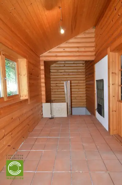 CHRISTOPH CHROMECEK IMMOBILIEN - SULZ IM WIENERWALD - Traumhafter Baugrund mit Blockhaus in Grün-Ruhelage!