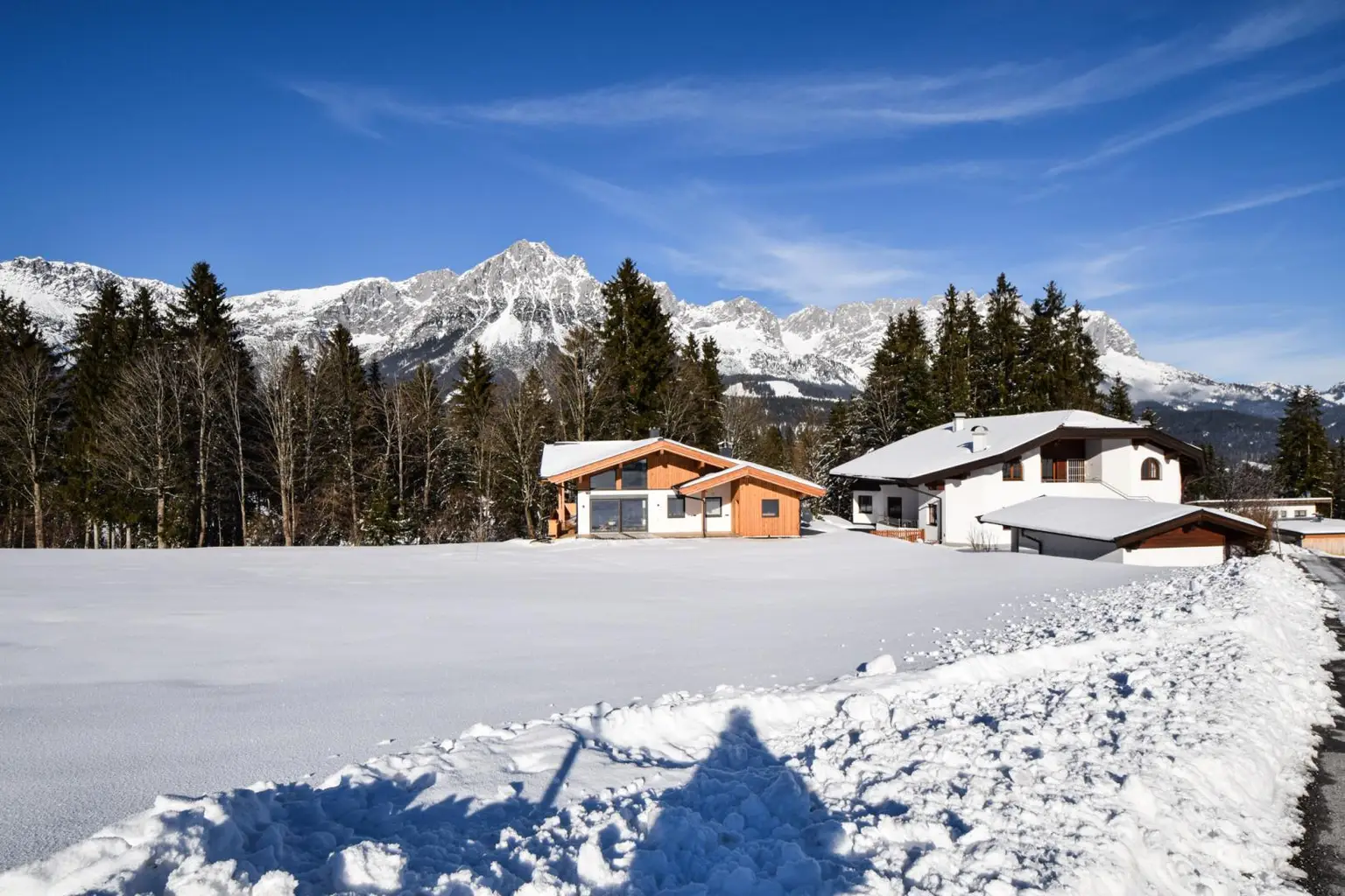 2-Zimmer-EG Wohnung im linken Landhaus