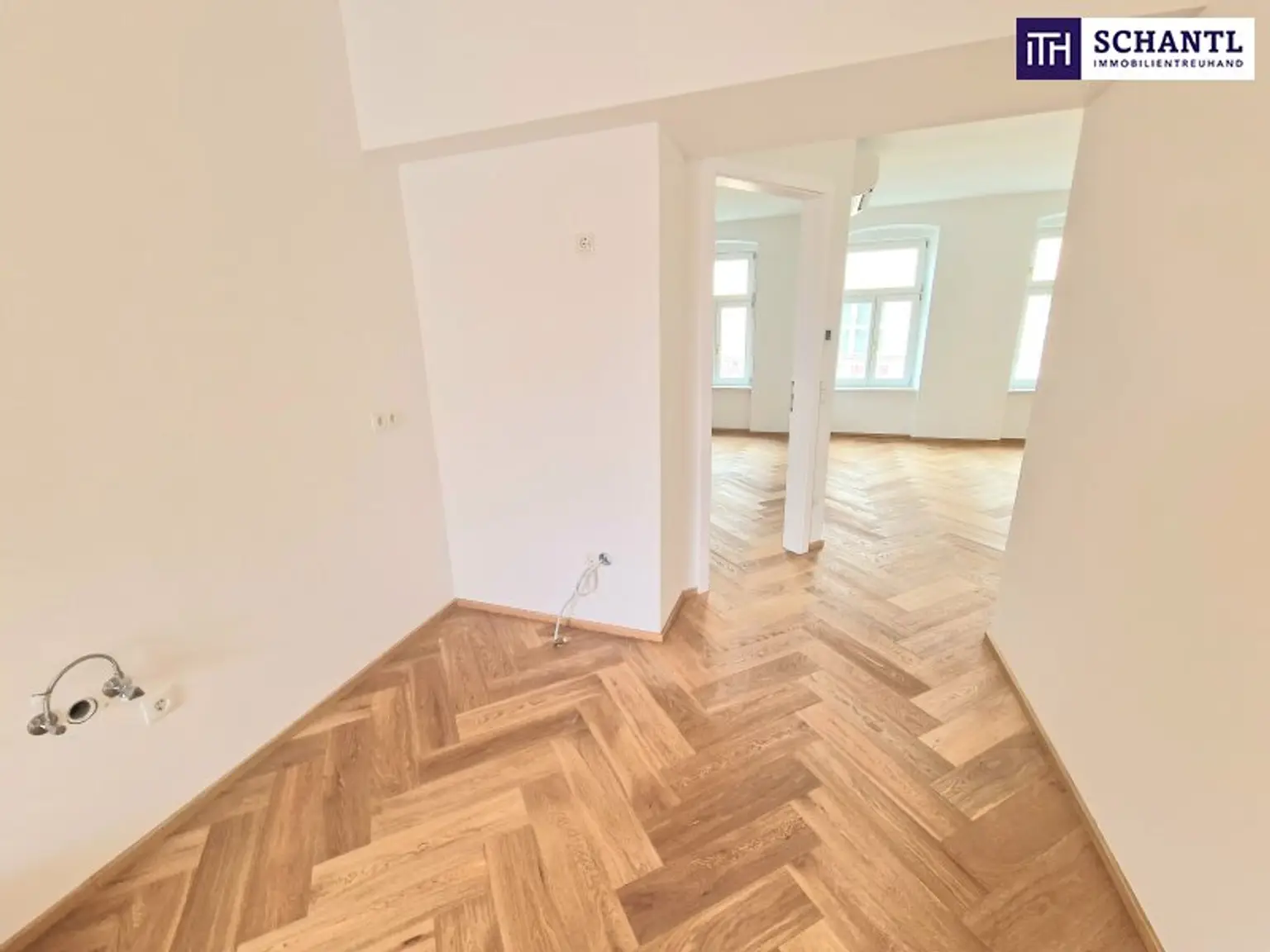 Revitalisiertes Altbaujuwel in der Thaliastraße – neu sanierte Wohnungen mit Terrassen und hochwertiger Ausstattung - moderner Luftwärmepumpe und Klimaanlage inklusive