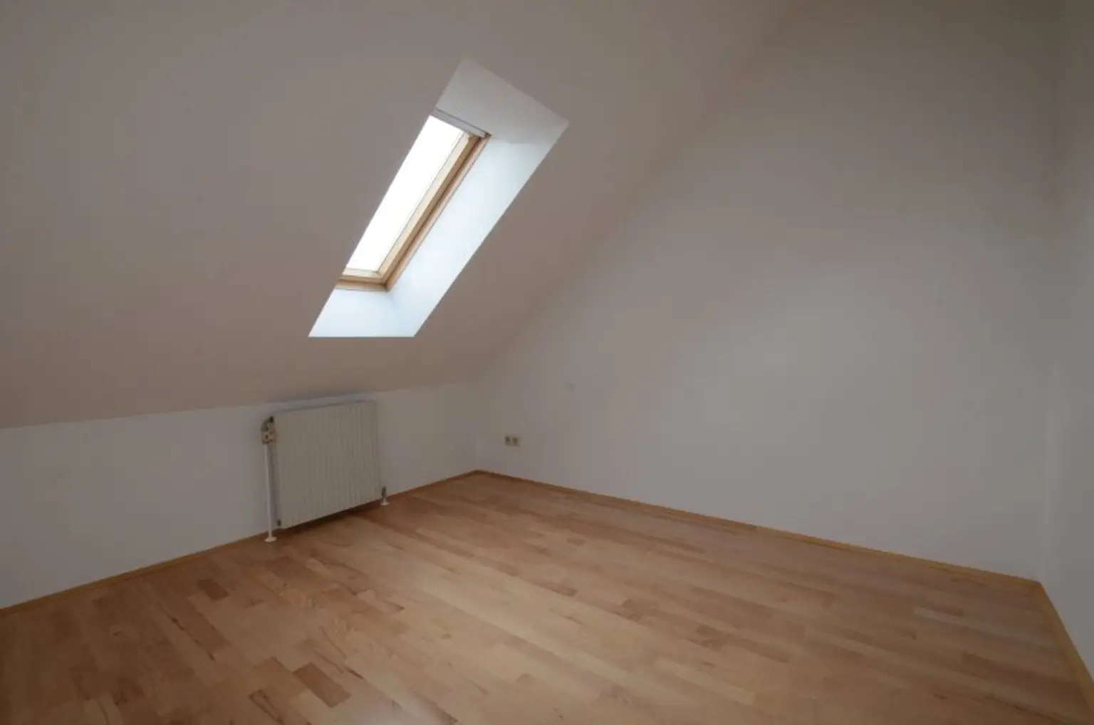 DG-Wohnung direkt beim Alten AKH