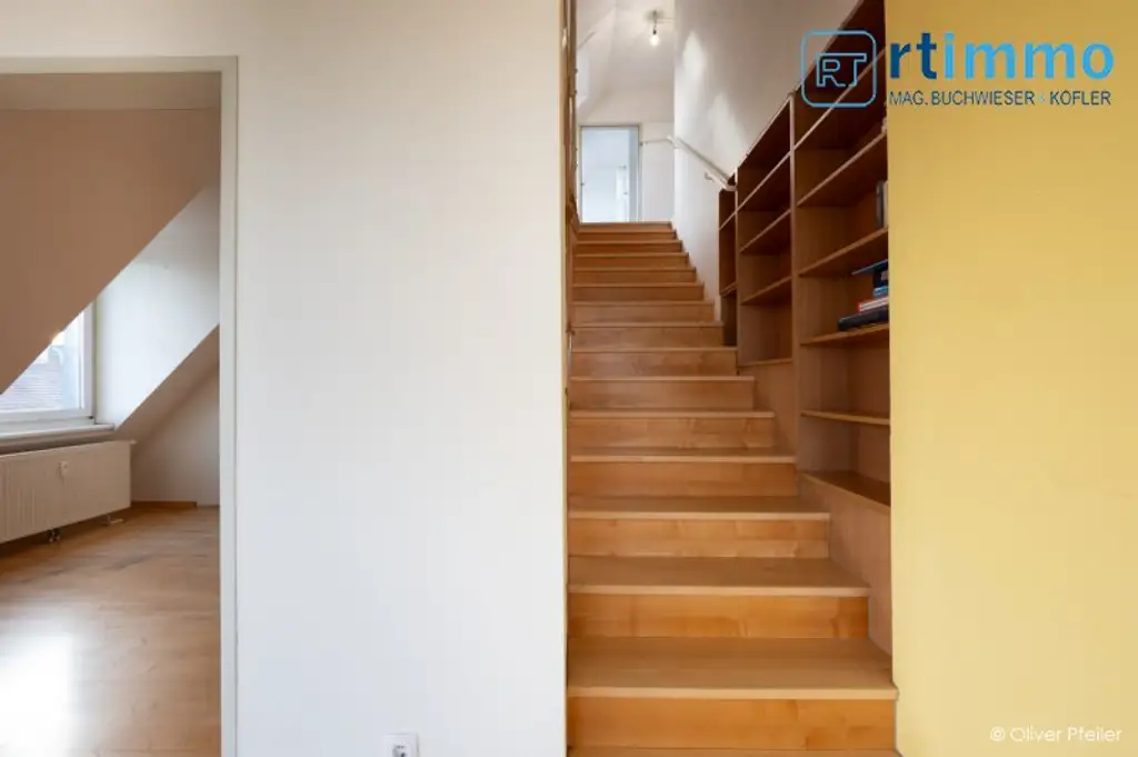 UNKONVENTIONELLE GALERIEWOHNUNG | 6 ZIMMER | ATEMBERAUBENDER WEITBLICK