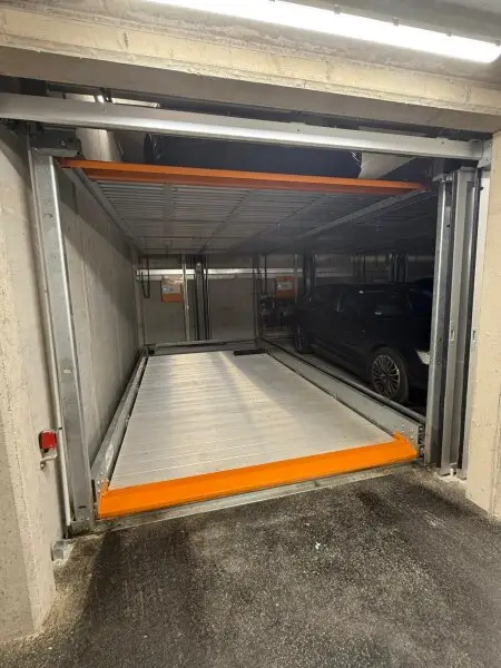 Wunderbare Dachgeschosswohnung in Top Lage mt Garage im Eigentum