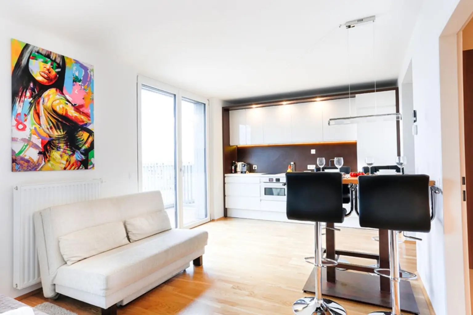 "Möblierte Dachgeschosswohnung"