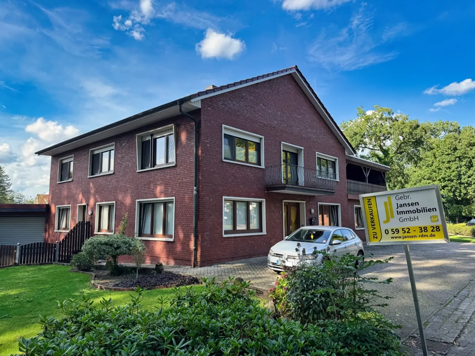 Ideal für Kapitalanleger – zwei Wohneinheiten mit laufenden Mieteinnahmen!