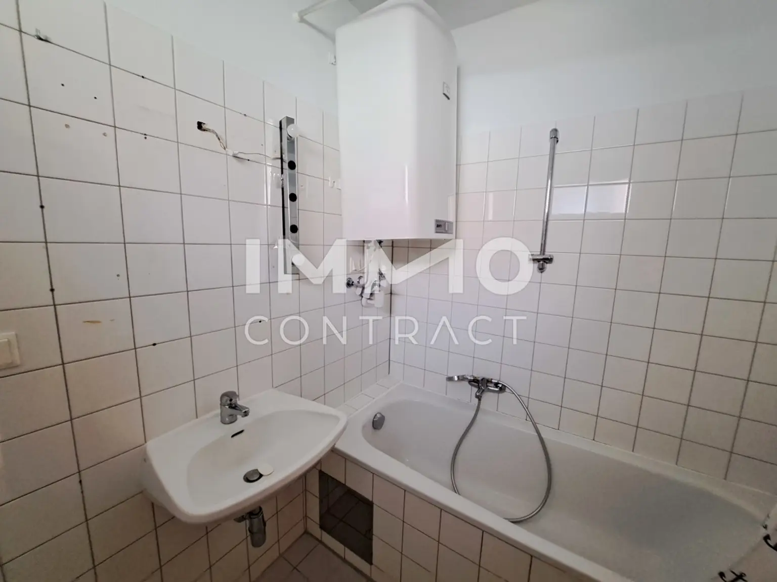 Ruhig gelegene 2 Zimmer-Wohnung mit Balkon in zentraler Lage, Münzgrabenstraße 80 - Top 7