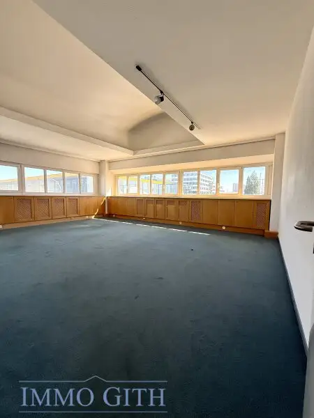 950 m² Lager + 355 m² Büro in 1230 Wien (Talpagasse) zu mieten! – Top-Anbindung, videoüberwacht, flexibel nutzbar