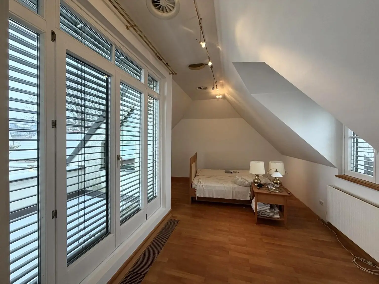 DG / Schlafzimmer 2 mit Bad en Suite