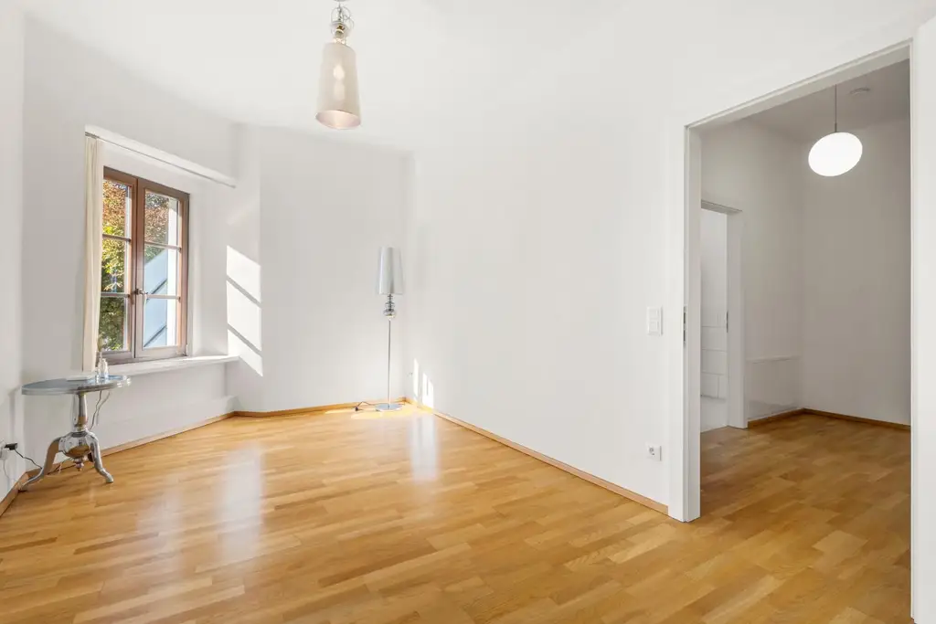 Charmanter Altbau, moderner Komfort - barrierefreie Wohnung im Herzen von Millstatt