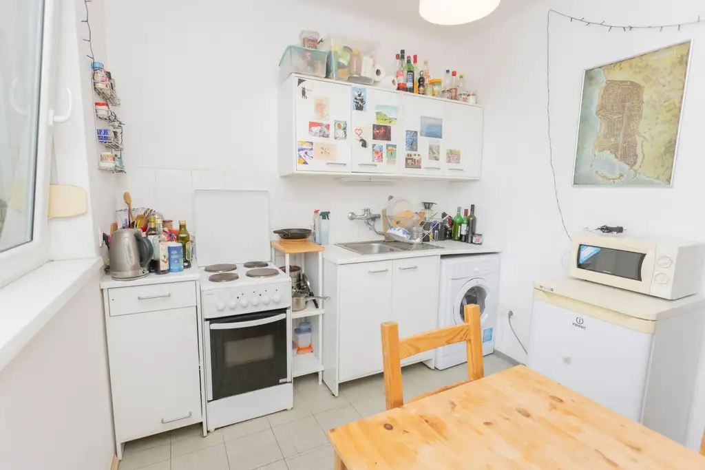 Helle 2-Zimmer Wohnung - 64m² mit Loggia in Wien 1200