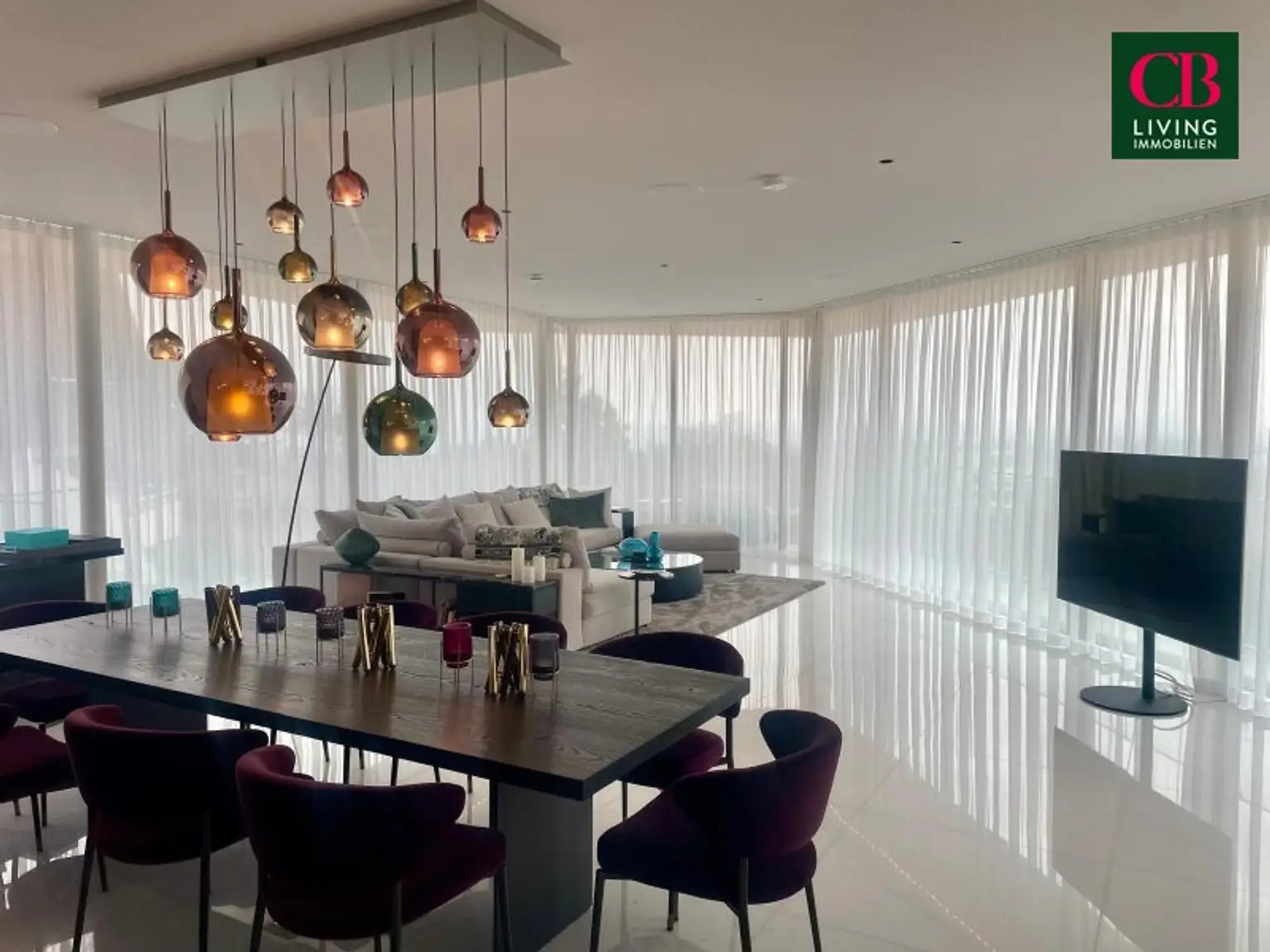 EXKLUSIVE VILLA IN BESTER LAGE – Wohnen, wo der Himmel Wien küsst !!