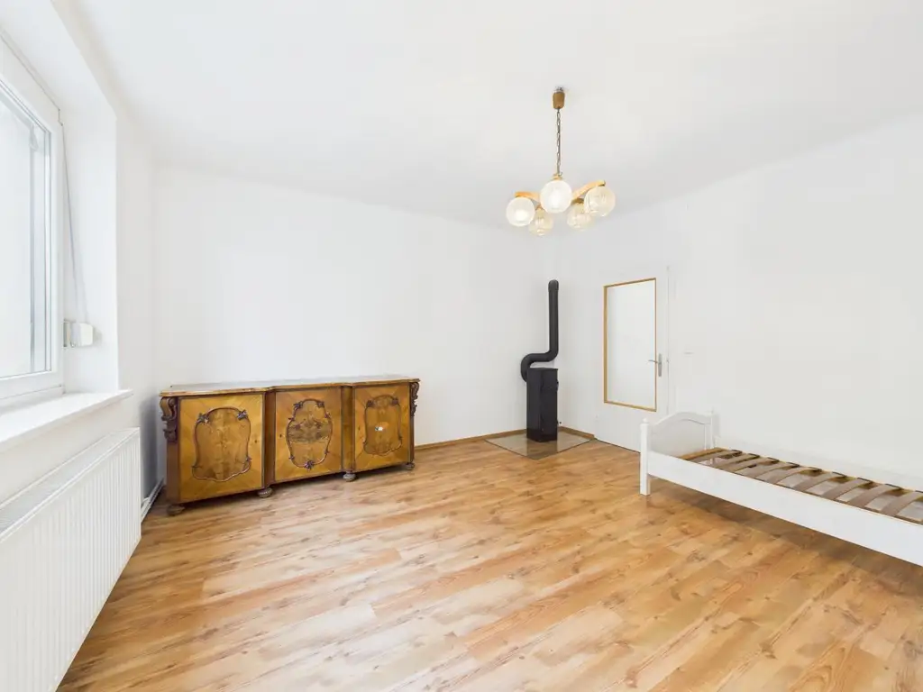 Hausanteil mit Terrasse zu mieten – Ruhelage, ideal für 2–3 Personen