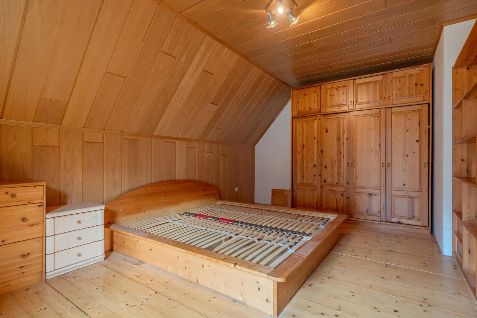 Schlafzimmer OG