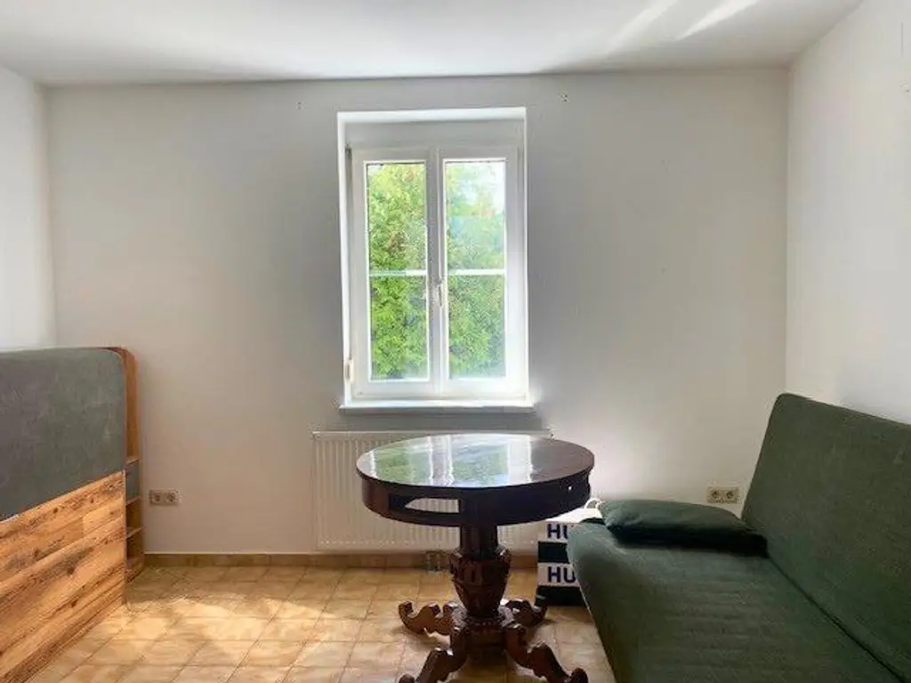 Mehrfamilienhaus in Wiener Neustadt- viel Platz für Generationen!