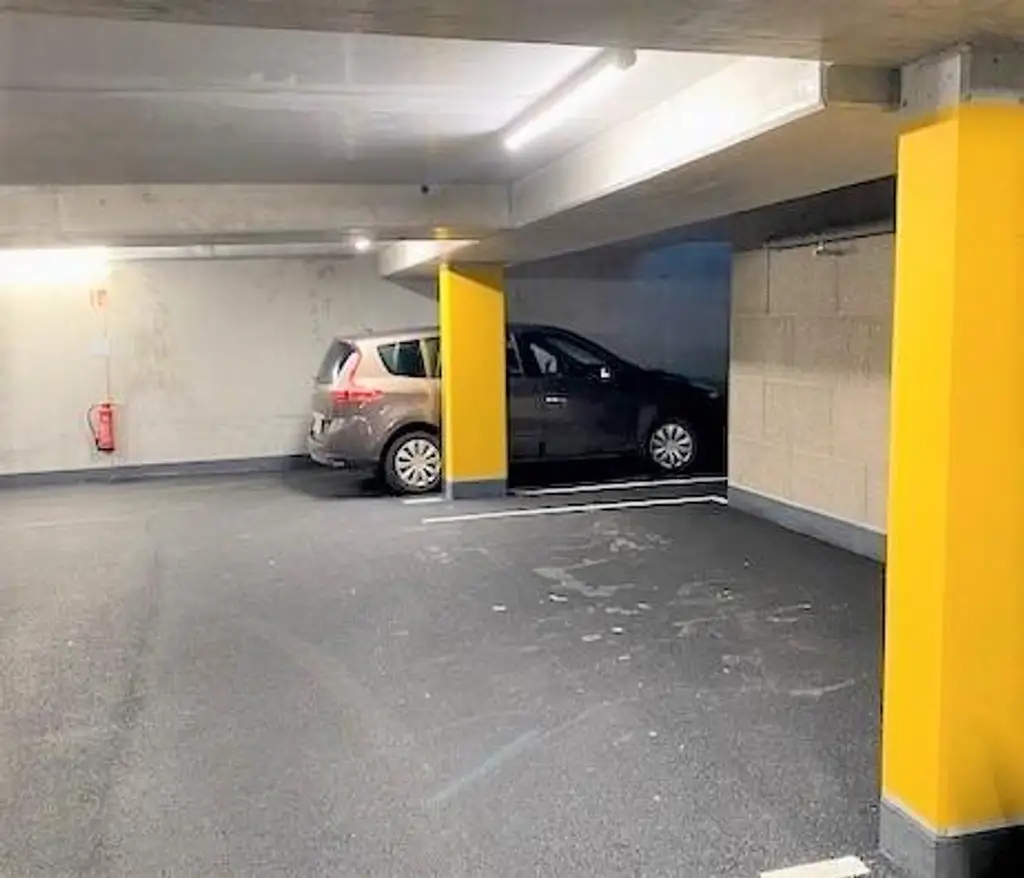 TRAUMHAFT WOHNEN AM SEE - TOP AUSGESTATTET - MODERN - ZWEI TIEFGARAGENPLÄTZE INKLUSIVE