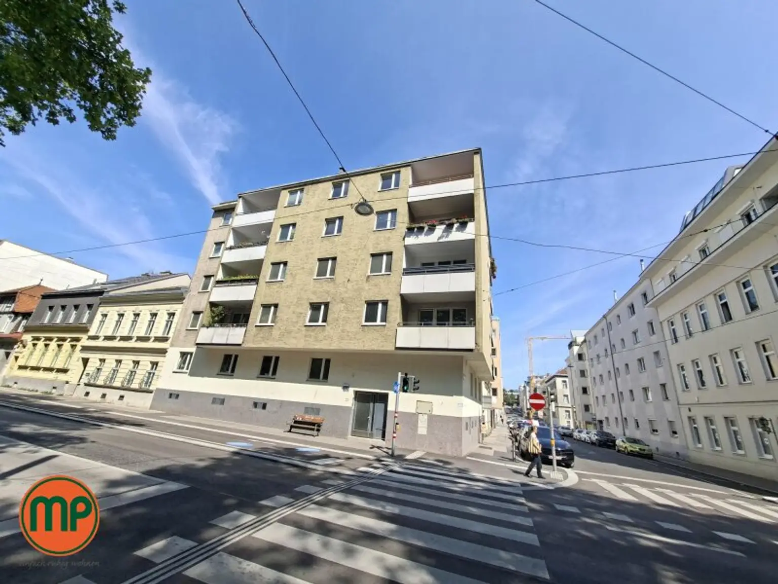Helle 3 Zimmerwohnung mit Loggia im Herzen von Döbling