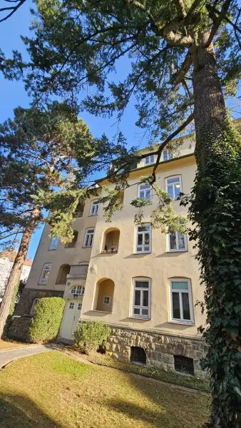 Gersthof /Pötzleinsdorf - charmante Altbauwohnung, 94m2 mit Balkon, Grünblick & Gartenidylle mitten in der Stadt!