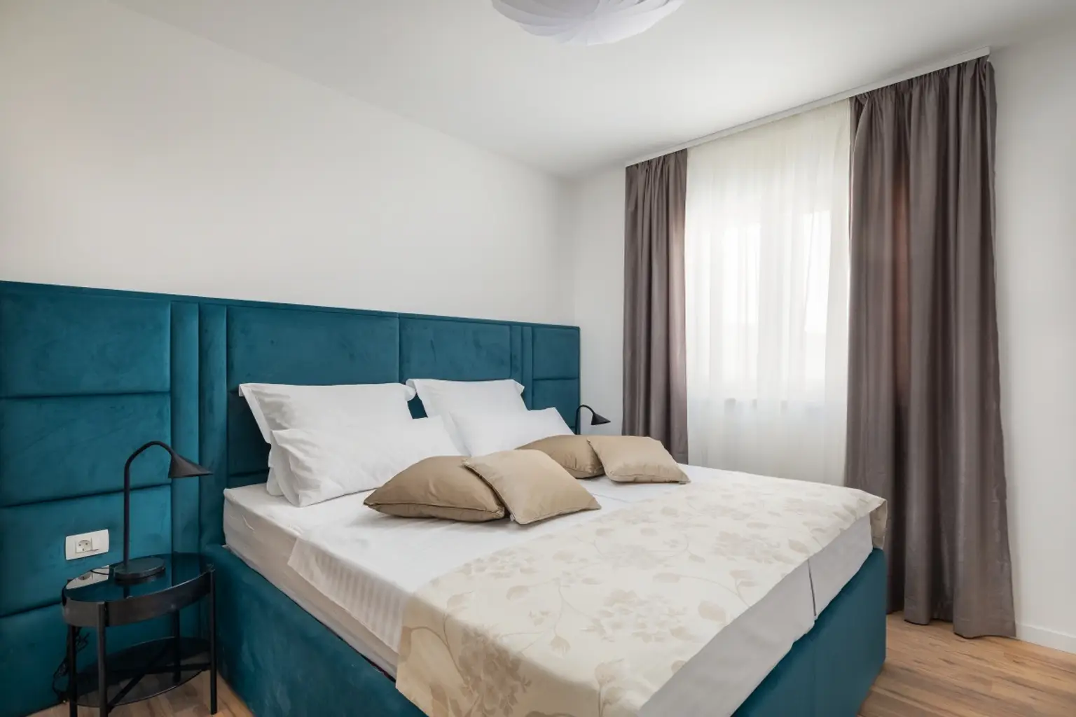 K | ++ MARINA bei TROGIR ++ Apartments direkt am Meer, 1. Reihe | Prima Service Immobilien