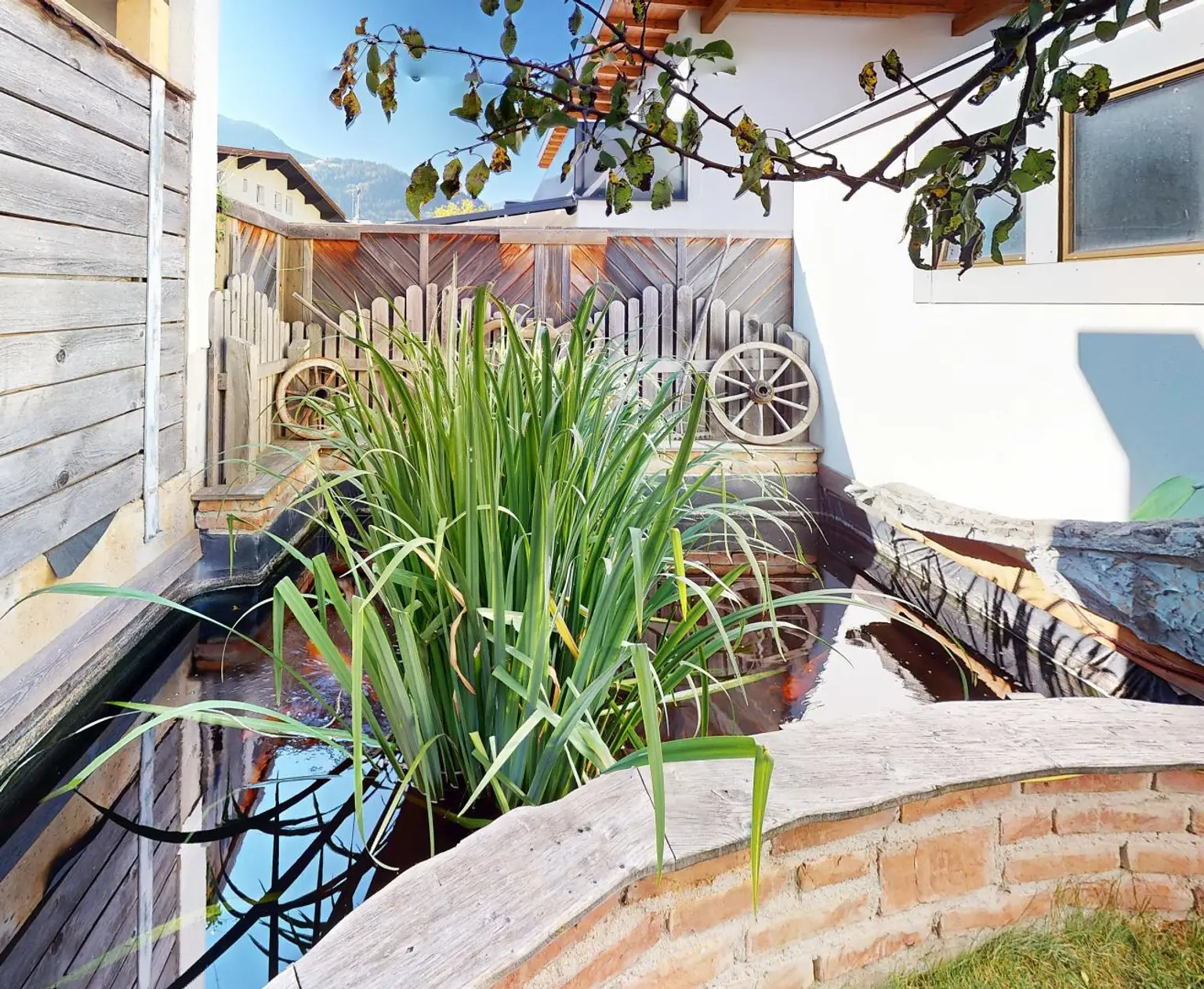 Haus - Teich