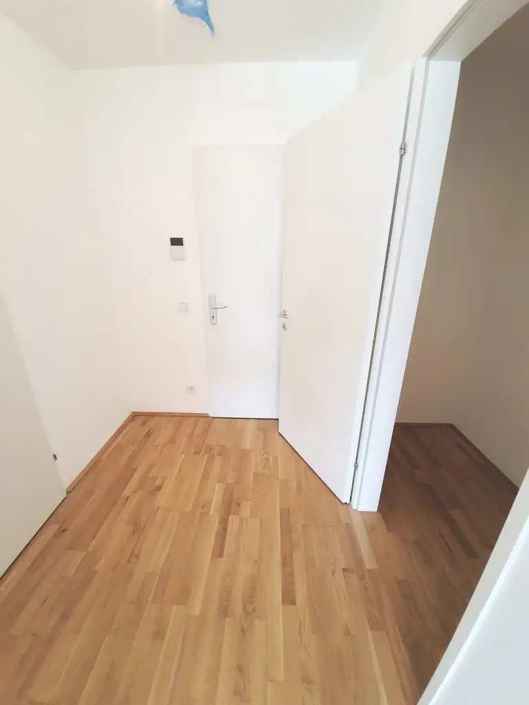 Hochwertige Balkonwohnung mit 2 Zimmern im Zentrum von St. Pölten