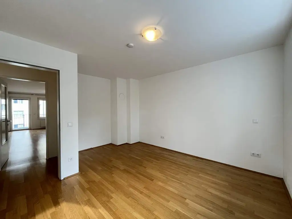 Moderne 2-Zimmer-Wohnung mit Balkon im 15. Bezirk!