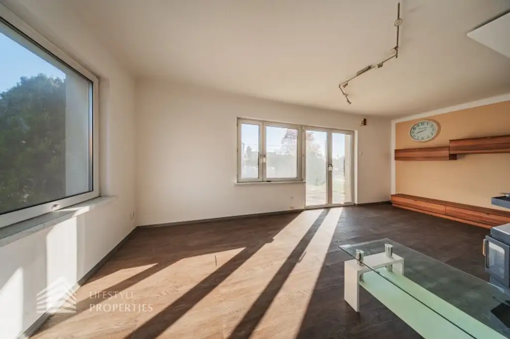 Großzügiges Familienrefugium in absoluter Ruhelage – charmantes Wohnhaus auf 1.000 m² Traumgrundstück in 1220 Wien