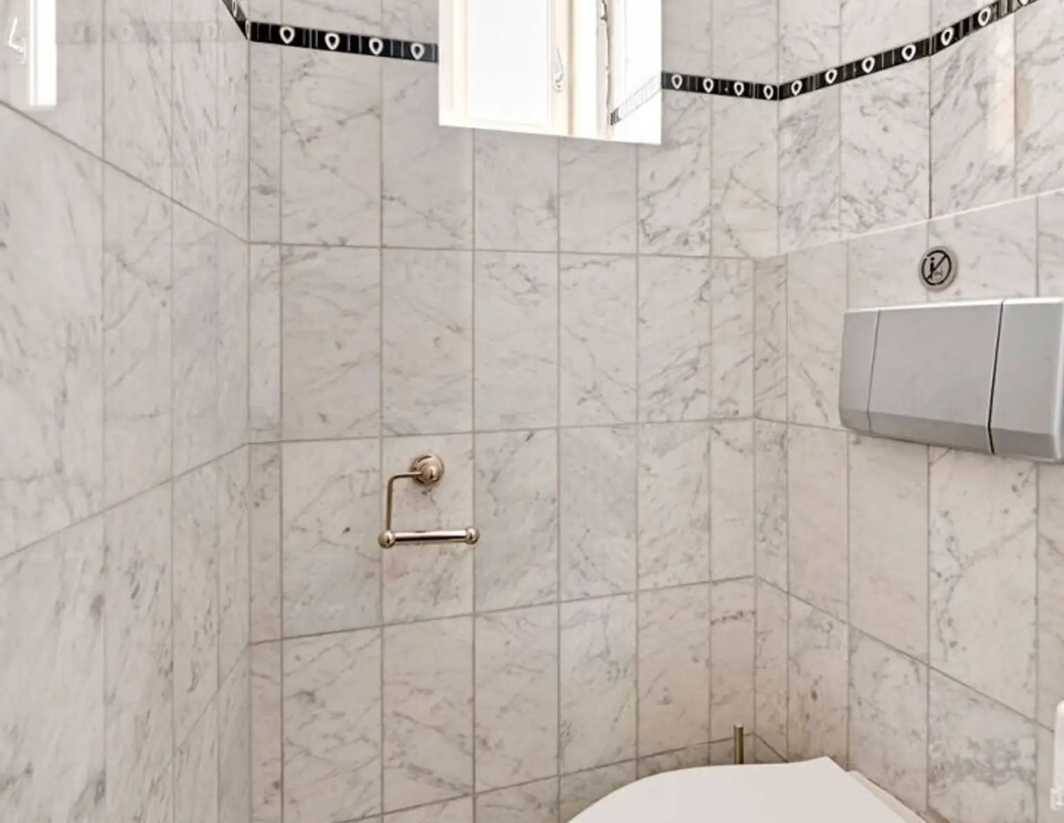 Schönbrunner Straße 60 - Elegante Altbau-Stadtresidenzen