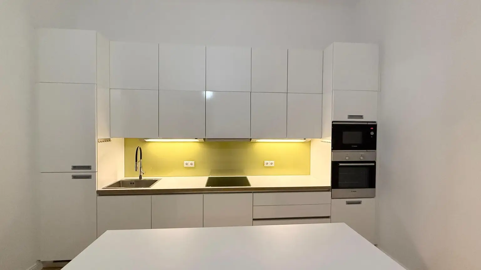 super-schicke Einbauküche