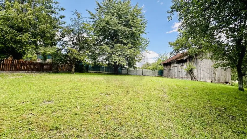 Großzügiges Einfamilienhaus mit sehr viel Platz
