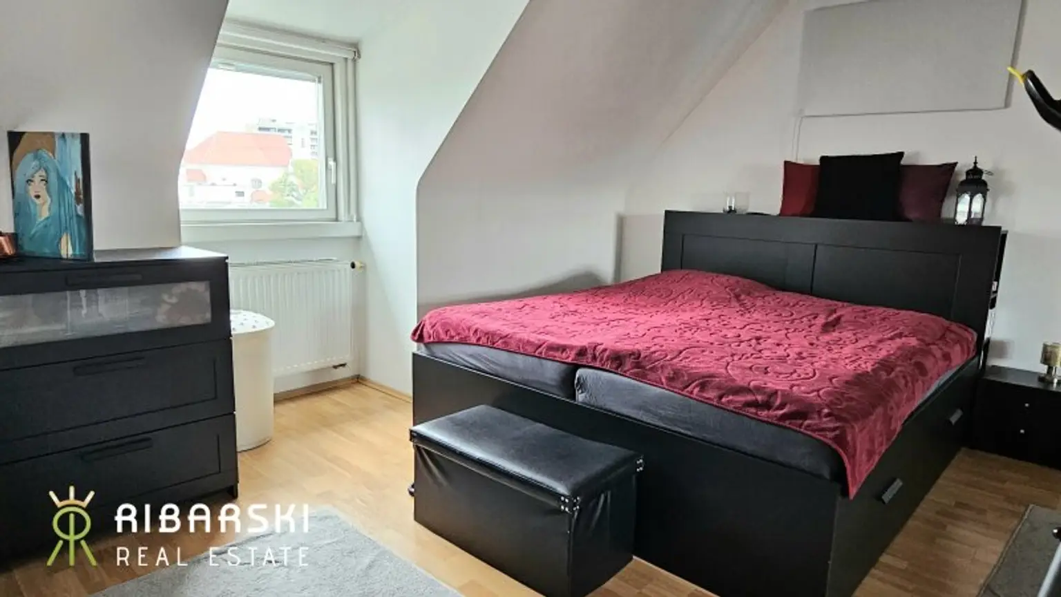Hofseitige Wohnung mit Charme und separater Loggia nahe dem Hauptplatz - Thermische Sanierung beschlossen