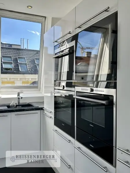 PENTHOUSE MIT TRAUMHAFTEN TERRASSEN /// TOLLER GRUNDRISS /// ALSER STRASSE, ELTERLEINPLATZ