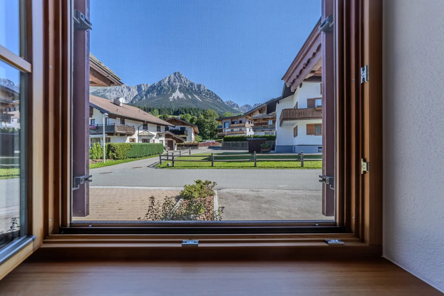 Schicke, exklusive Gartenwohnung in ruhiger Sonnenlage