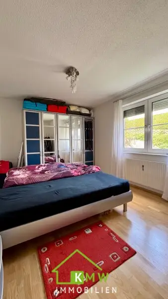 Top Lage - sehr helle und gepflegte 3 Zi. Wohnung mit Balkon in Ruhelage