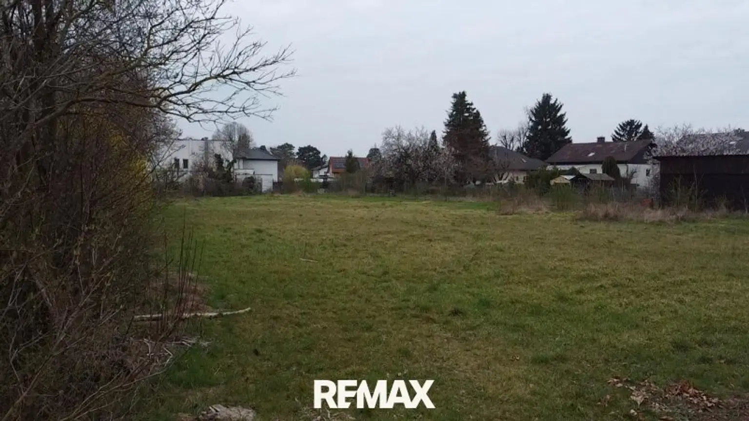 Grundstück