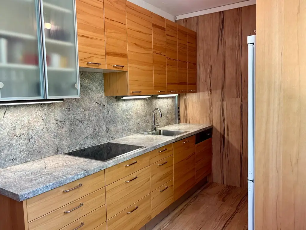 Familien-Hit: 4-Zimmer Wohnung mit 2 Loggien in Ruhelage