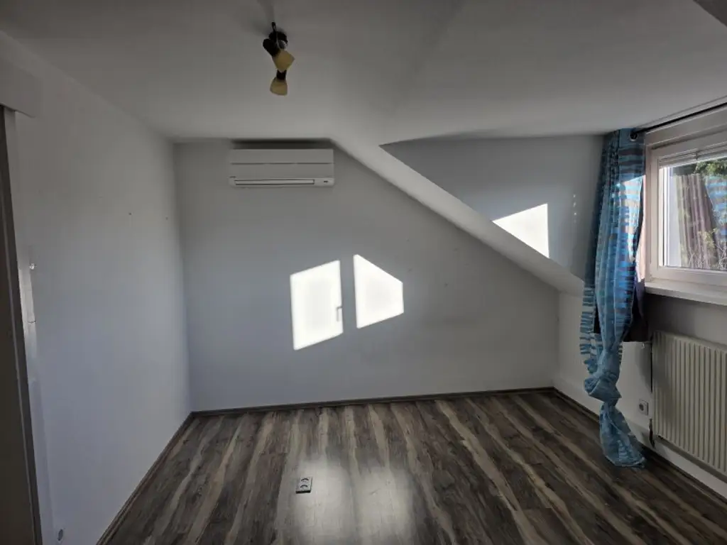 NEUER PREIS: 1875 m² großes GRUNDSTÜCK - DIREKT am Fuße des BISAMBERG - WESTAUSRICHTUNG