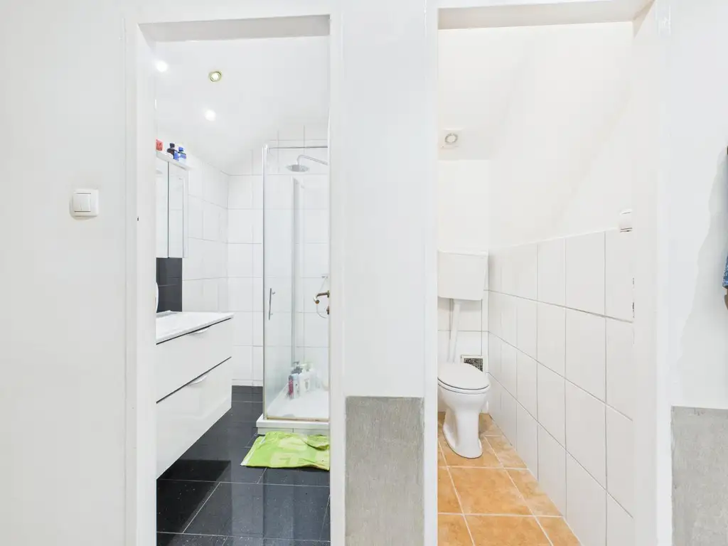 Großzügige 4-Zimmer-Familienwohnung mit Loggia in begehrter Stadtlage von Wels