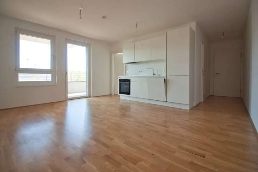 Wohnen trifft Arbeiten – 2,5-Zimmer-Wohnung mit Balkon & angrenzendem Büro mit separatem Zugang