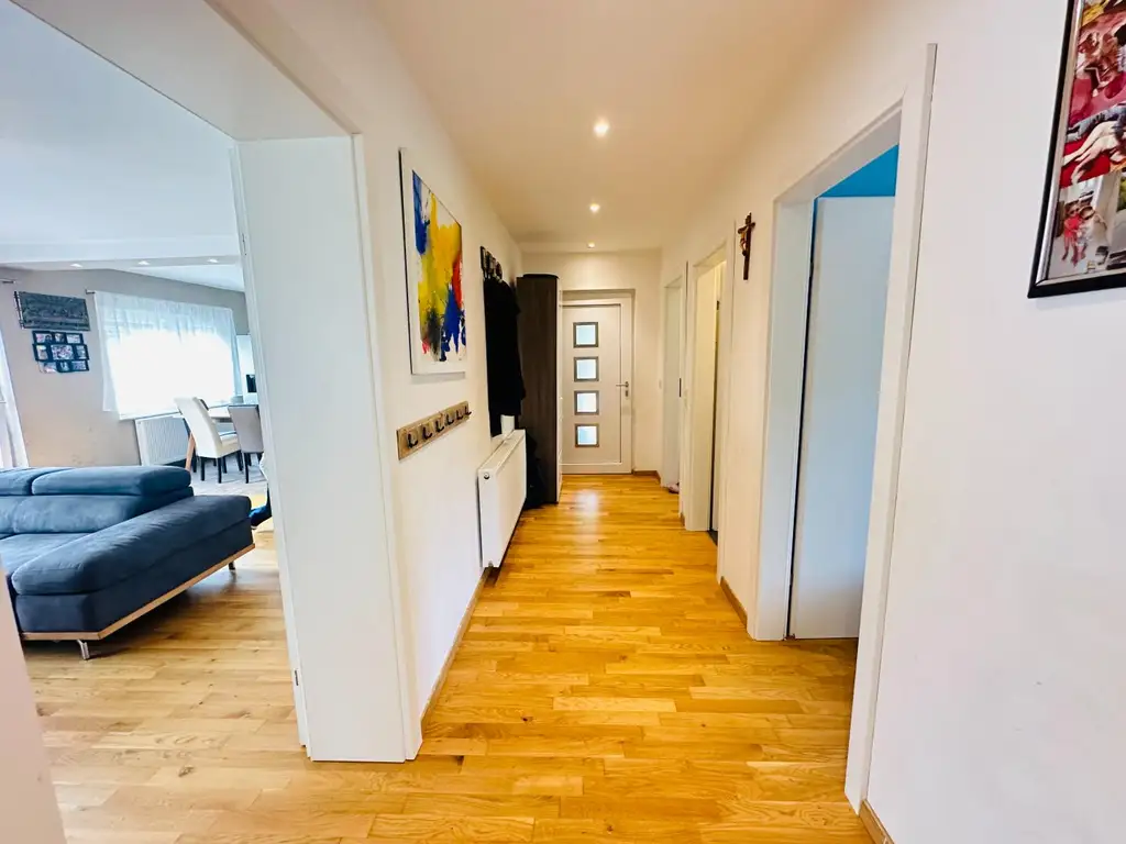 Hochwertig modernisiertes Wohnhaus auf großem Grundstück in Gratwein