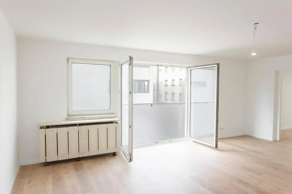 Neu sanierte 4-Zimmer-Eckwohnung im 2. Liftstock
