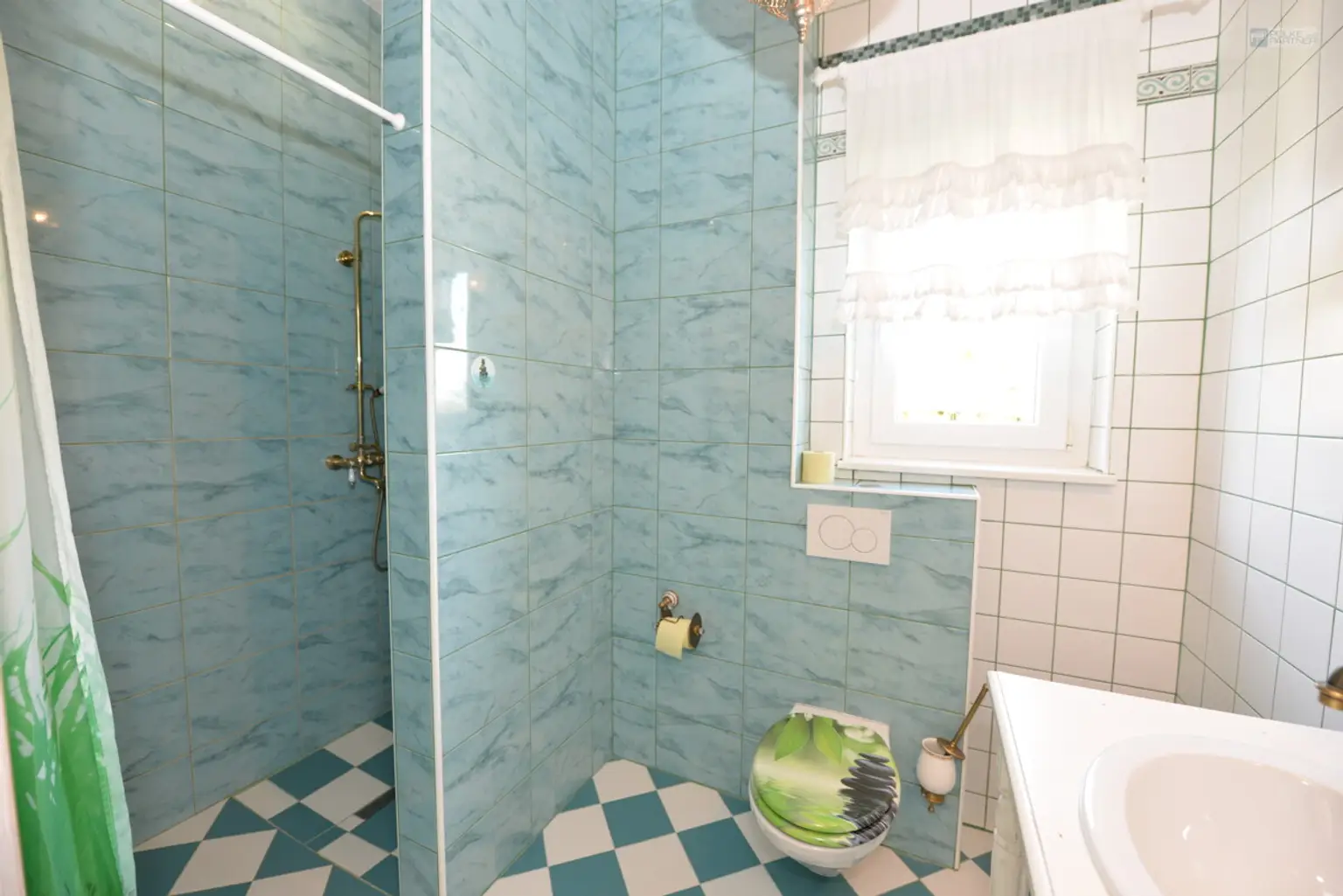 SE(H)ENSUCHT: SIEH DEN SEE!   EINFAMILIENHAUS IN MÖRBISCH MIT SEEBLICK, CARPORT & SOMMERKÜCHE